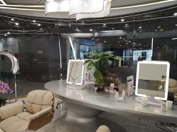 -MYYF SALON烫发染发