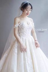-Lady  Jane高端婚纱礼服馆