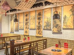 -来龍儿鲜切牛肉自助老火锅