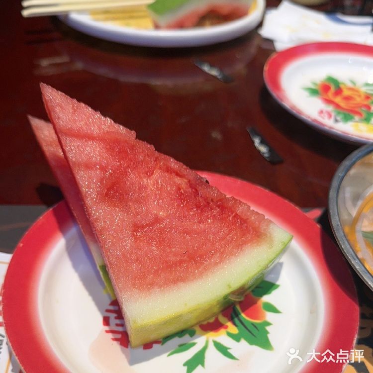  喝丢一只鞋 是家名不副实的宝藏烧烤店
