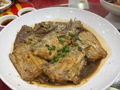 红烧带鱼-红灯笼龙凤饭店(宁波老字号店)