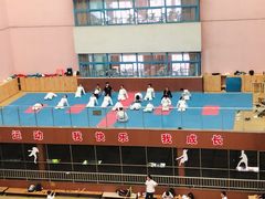 -上海市工商外国语学校