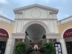 -佛罗伦萨小镇广佛名品奥特莱斯(疏港路店)