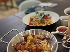 -théATRE茶聚场·餐厅(环球金融中心店)