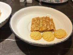 -海派悦庭·海胆烧麦·新融合菜(凯德广场店)