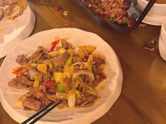 -隔壁老王·家常云南菜(花巷店)