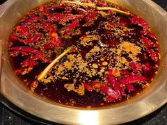 -潮火锅·麻辣牛肉火锅(观音桥方圆·LIVE店)