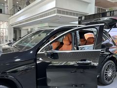 -上海星瀚奔驰4S店(红柳路店)