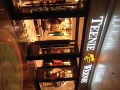 iphone_upload_pic-TEENIE WEENIE(正大广场店)