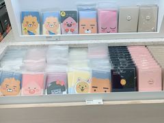 -KAKAO FRIENDS(弘大店)