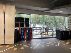 -超鹿运动(达信大厦店)