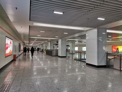 -常熟路(地铁站)