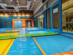 -探奇乐园蹦床公园(日月广场店)