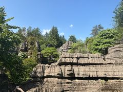 -梭布垭石林景区