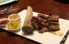 Lu-Xinan Roasted Yellow Beef Steak