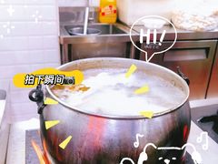 -老滕家过桥米线(金鱼胡同店)