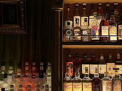 -THE OLD HOUSE酒吧