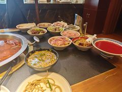 -沸炉重庆老火锅(军事博物馆店)