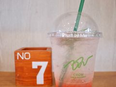 -Chom Cafe and Restaurant