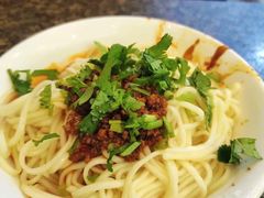 -春阳水饺(香槟广场店)