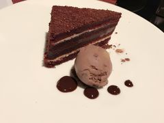 -WOLFGANG PUCK KITCHEN & BAR(迪士尼小镇店)
