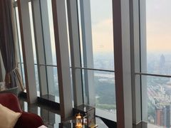 -南宁那莲豪华精选酒店-云霄酒廊·80楼高空城景酒吧