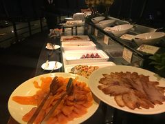 -澳门旅游塔360°旋转餐厅(南湾湖广场店)