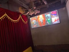 -荒岛实景沉浸密室(江汉路1店)