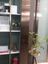 -苗方清颜·祛痘皮肤管理