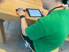 -Apple零售店(华贸购物中心店)