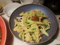 -初蓉丨遇见新川菜(亲贤街荣耀店)