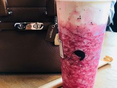 芝芝莓果-喜茶(深圳福田星河COCO Park店)