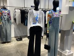 -URBAN REVIVO(富力海珠城店)