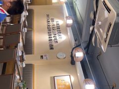 -胡须佬鸡煲四季火锅店(石厦西村直营店)