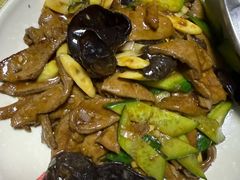 -聚首堂·特色小吃·肘子(什刹海德胜门店)