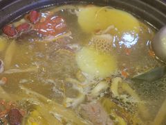 -金鼎雪山牦牛杂火锅(理县总店)