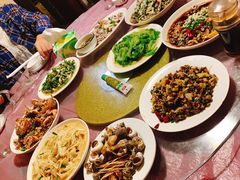 -健跳小海鲜(人民路店)