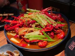 臻品十三香龙虾-红盔甲·小龙虾(人民广场店)
