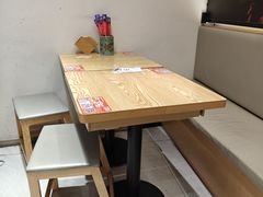 -魔都三兄弟酸辣粉·蘸卤炸串(虹桥万科店)