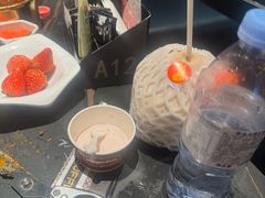 -雍容荟帝王蟹活龙虾展台自助(IFS黑金店)