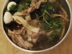 -清真·玛丽亚新疆菜主题餐厅(浙江中路店)