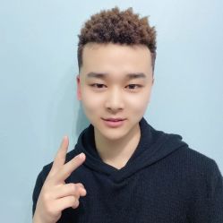 点击看大图 -15C7 男士理发馆 烫染专业店