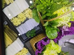 -牛员外鲜切牛肉火锅