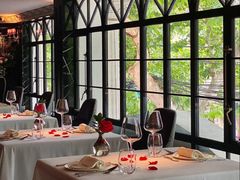 -弦月窗LUNETTE BY AMANDA(复兴路店)