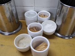 -河记肠粉店