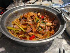 -禄婶鸡煲·打边炉