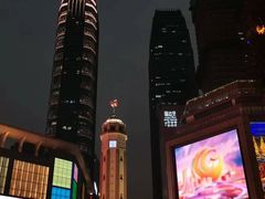 -Ting无边际江景酒店(重庆解放碑云端之眼店)