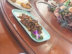 -六和聚传统烤鸭.天津菜(和平店)
