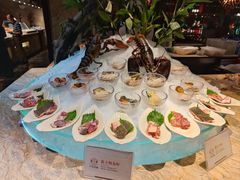 -半岛翡丽海鲜自助餐厅(观风亭店)