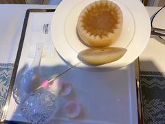 -燕庭·纯燕窝·甜品下午茶(南京西路店)